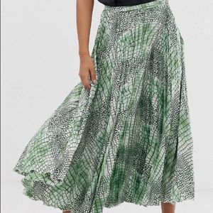 ASOS Flowey Midi colorful skirt